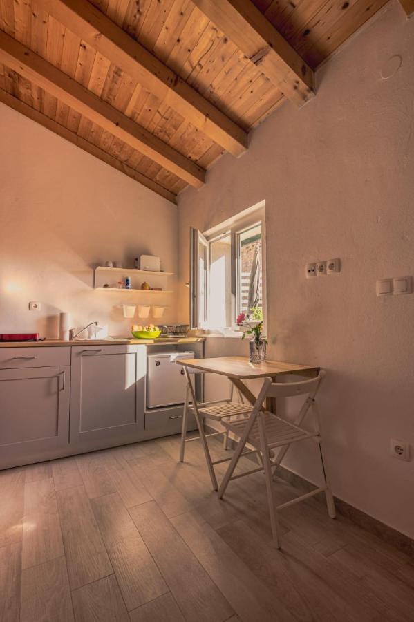 Small Stone House Luka زادار المظهر الخارجي الصورة