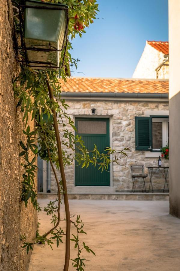 Small Stone House Luka زادار المظهر الخارجي الصورة