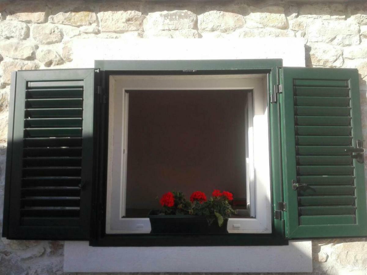 Small Stone House Luka زادار المظهر الخارجي الصورة